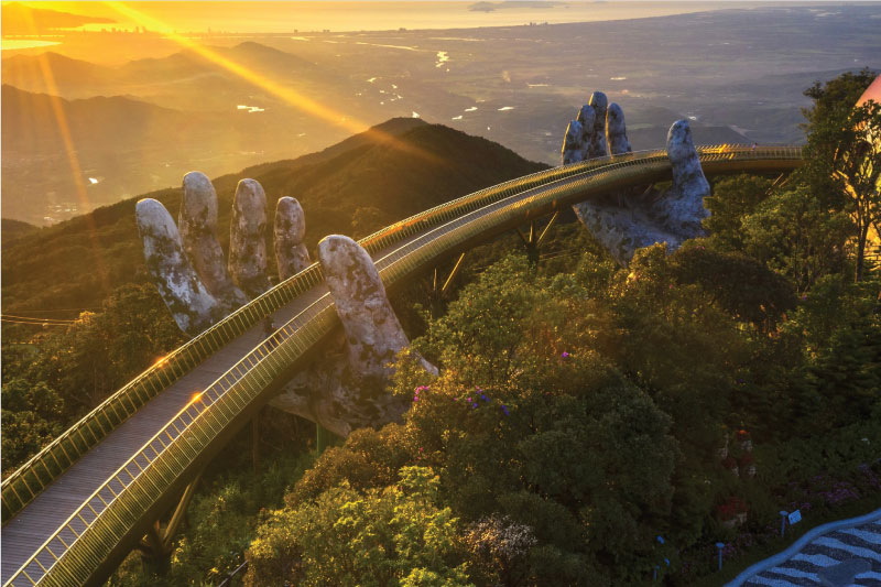 Cầu Vàng (Golden Bridge) tại Đà Nẵng